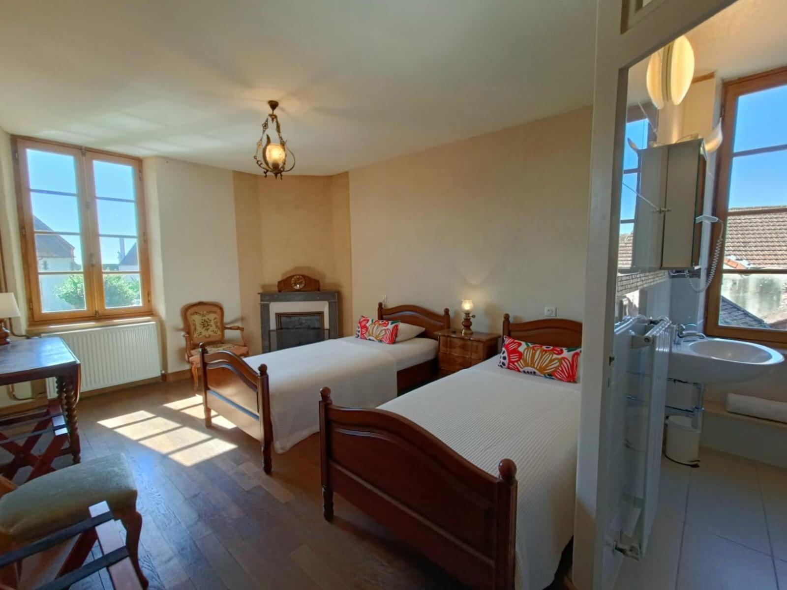 Chez Casimir Bed & Breakfast Cercy-la-Tour Exterior foto